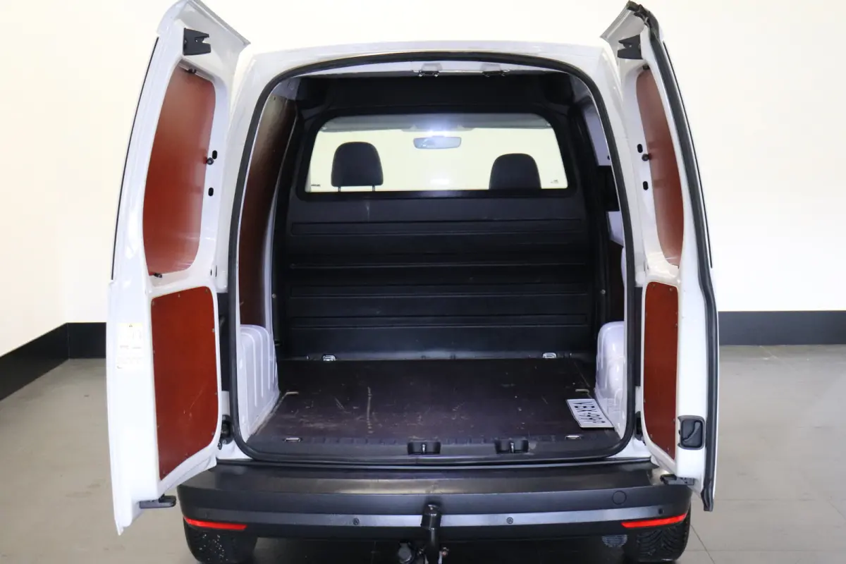 2.0 TDI 102PK Automaat EURO 6 - Airco - Navi - Cruise - € 14.499,- Excl.