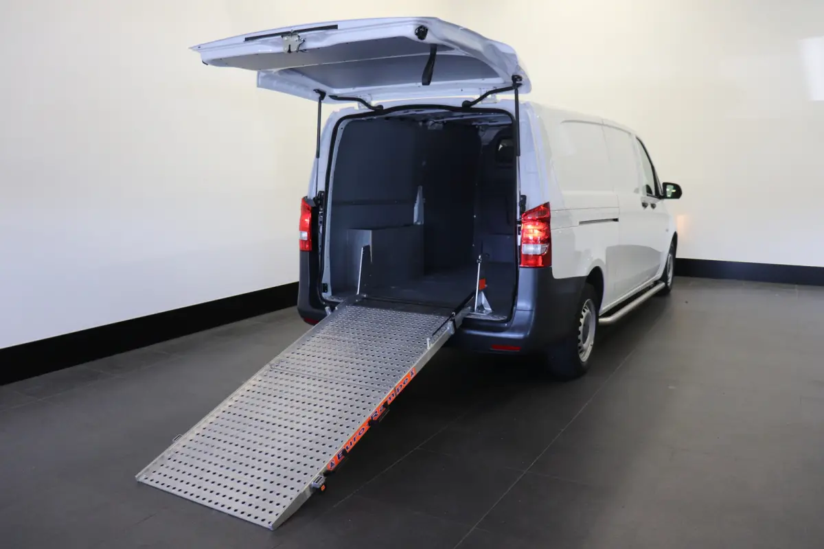 110 CDI XL - EURO 6 - Airco - Camera - €13.950,- Excl.