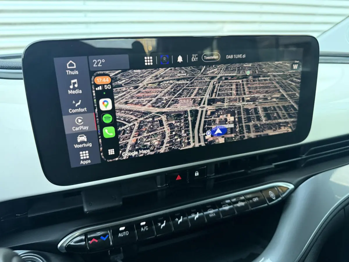 24 kWh Navi Camera Carplay Led Cruise SOH 100% Eerste Eigenaar Dealer Onderhouden Nieuwstaat 2023 Nouvelle 500 70 Kw 95 Pk incl 12 maanden garantie