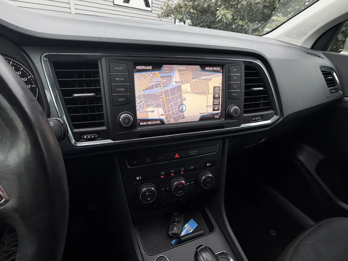 1.4 EcoTSI Style DSG Nav|Camera|Keyles|ACC|LED!