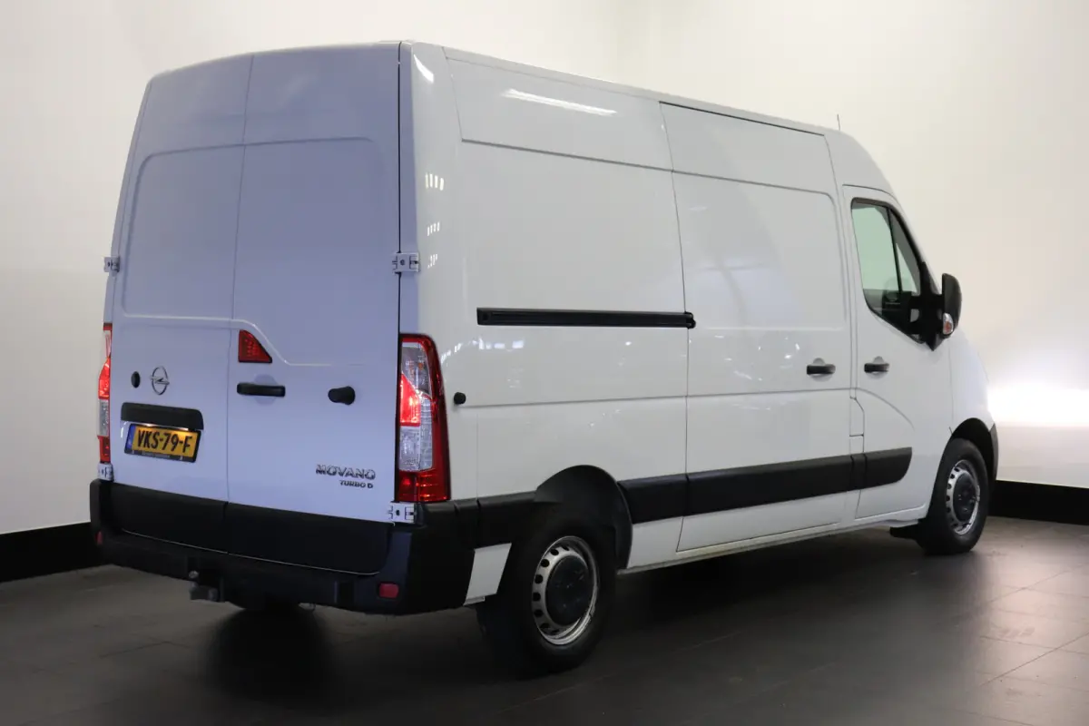 2.3 Turbo 180PK L2H2 EURO 6 - A/C Climate - Trekhaak - Camera - €13.900,- Excl.