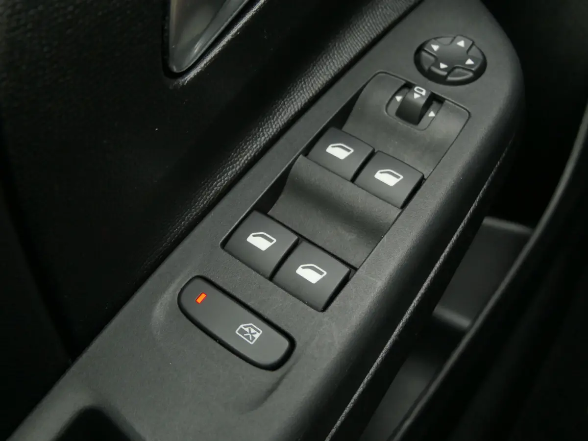 1.2 Turbo Hybrid Edition Automaat | Camera | Winter Pack | Apple Carplay/Android auto