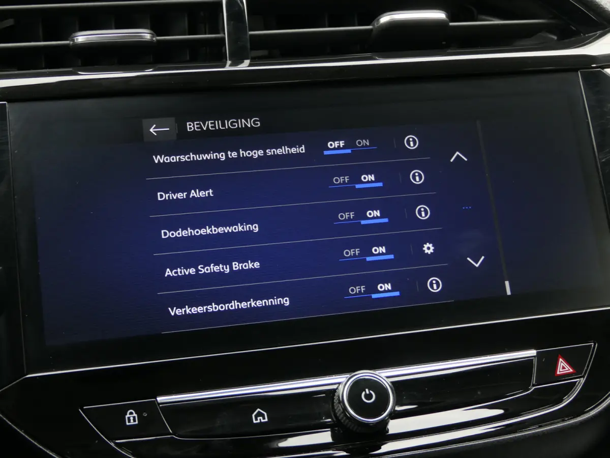 1.2 Turbo Hybrid Edition Automaat | Camera | Winter Pack | Apple Carplay/Android auto