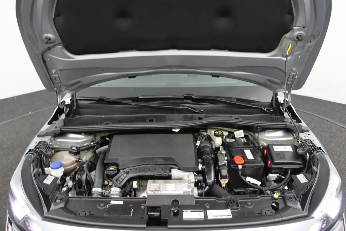 1.2 Allure*AUTOM*CARPLAY*ACC*LANE-ASS*NAVI*CAMERA*