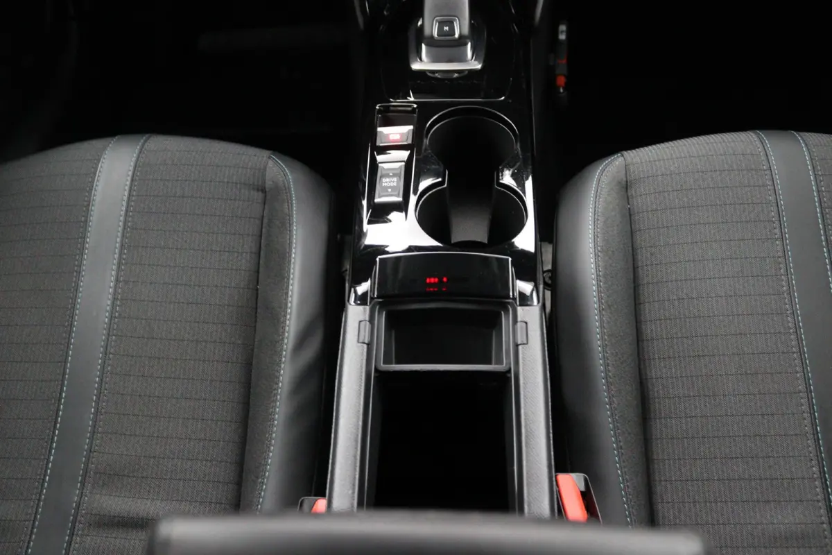 1.2 Allure*AUTOM*CARPLAY*ACC*LANE-ASS*NAVI*CAMERA*