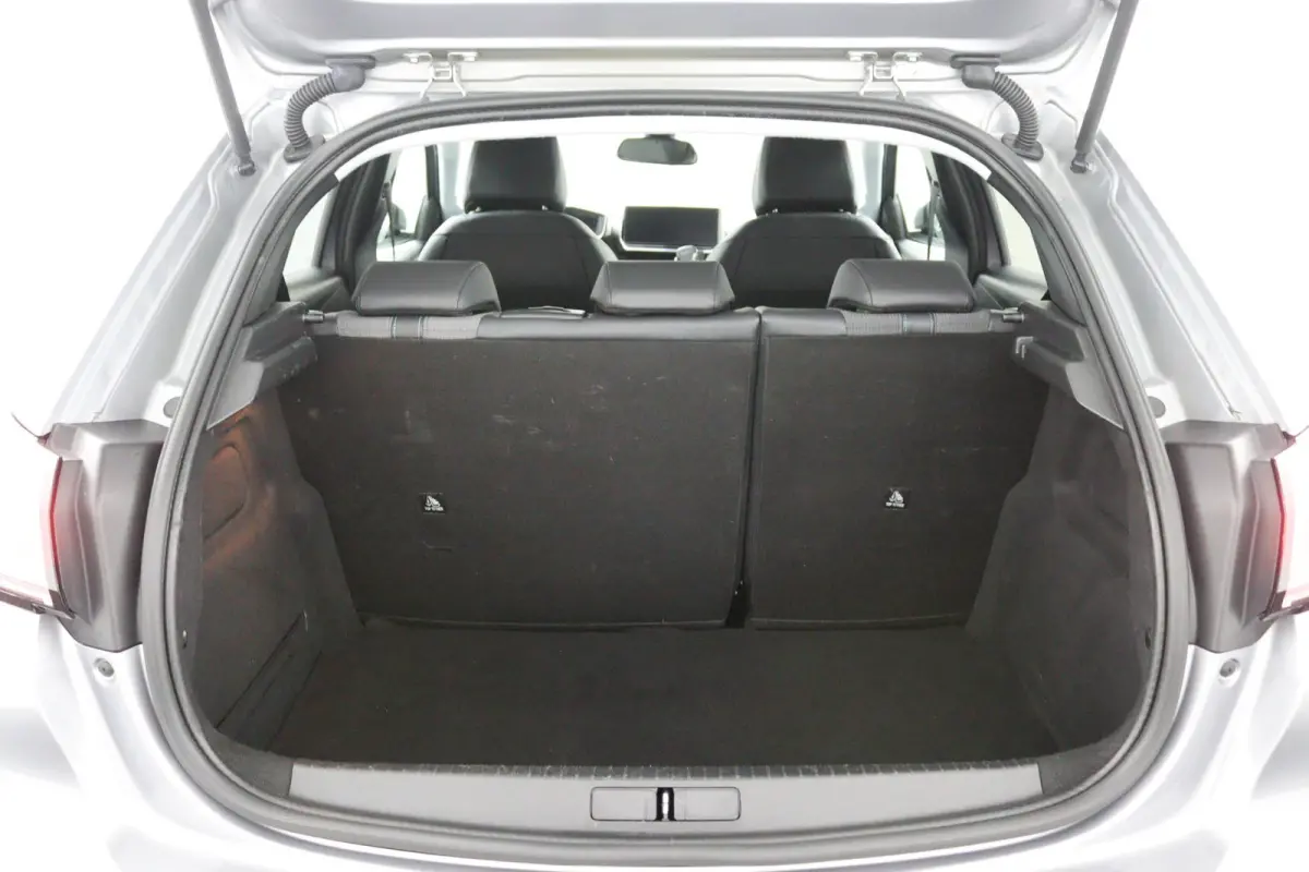 1.2 Allure*AUTOM*CARPLAY*ACC*LANE-ASS*NAVI*CAMERA*