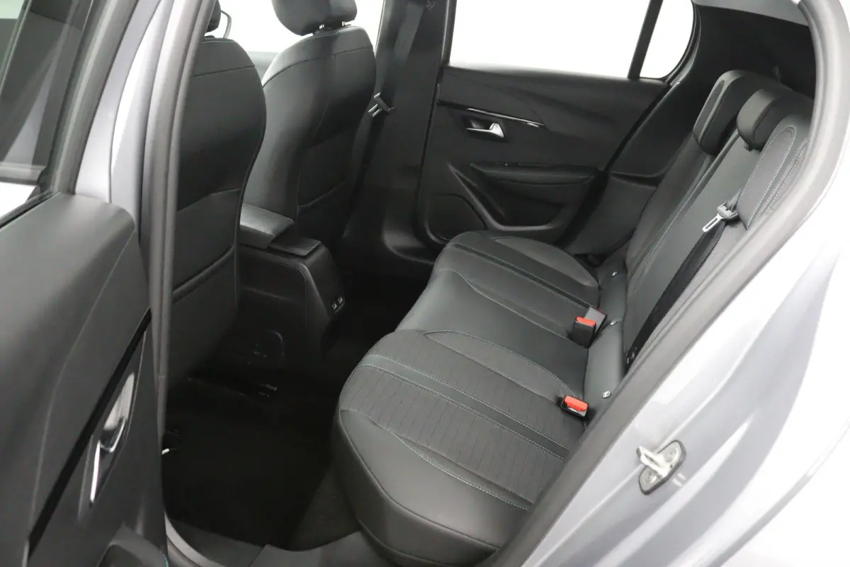 1.2 Allure*AUTOM*CARPLAY*ACC*LANE-ASS*NAVI*CAMERA*