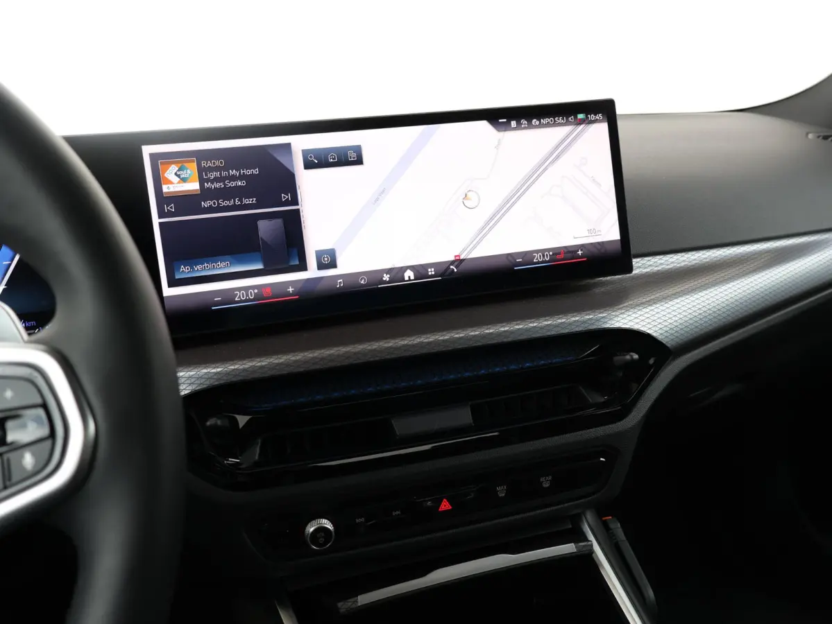 330e | SoH 100% | M Sportpakket Pro/ Verwarmd Stuurwiel/ Comfort Access/ Trekhaak/ HiFi/ Cruise Control/ Stoelverwarming/ 19"LMV/ Achteruitrijcamera