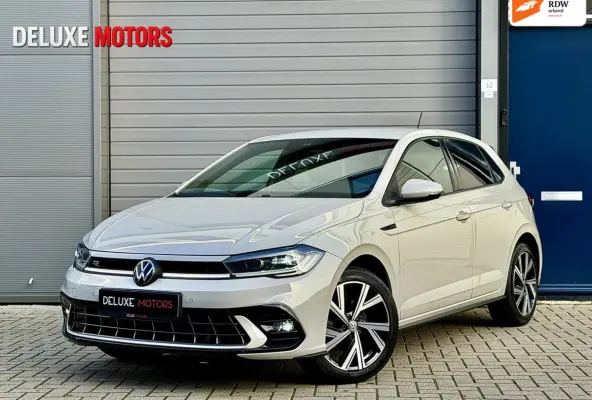 1.0 TSI R-Line DSG|I.Q|ACC|CarPlay 110 PK