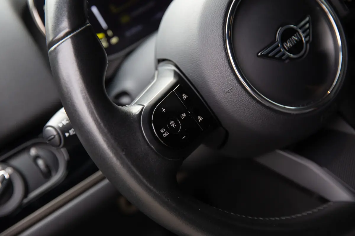 Mini 1.5 Cooper ALL4 Chili , Adap. cruise, Head-up display, Leer, Memory