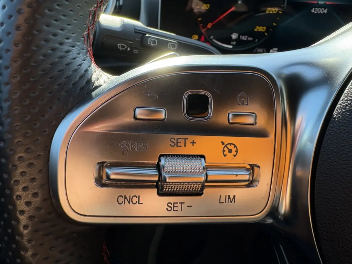 180 d Business Solution AMG DAB Camera Stoelverwarming