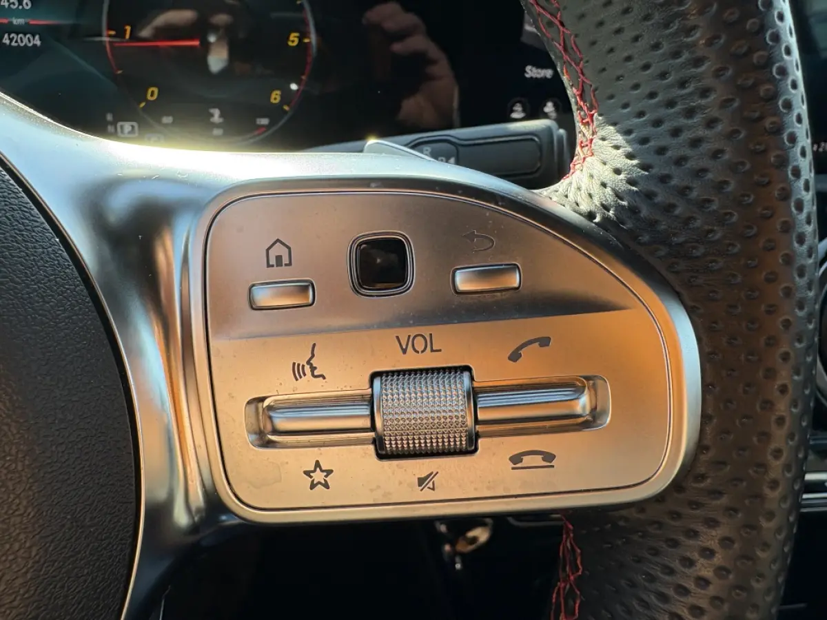180 d Business Solution AMG DAB Camera Stoelverwarming