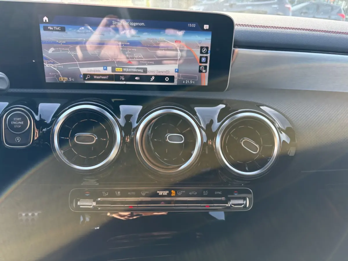 180 d Business Solution AMG DAB Camera Stoelverwarming