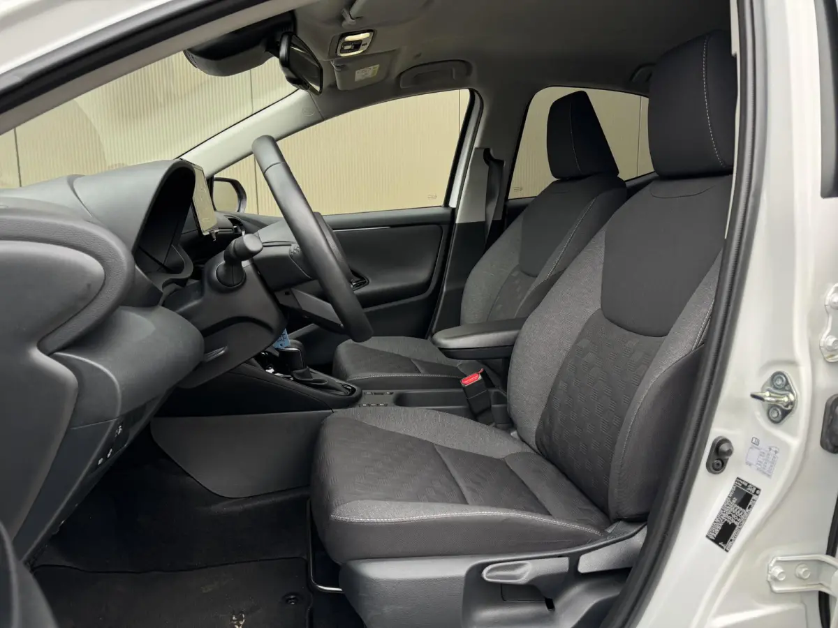 1.5 Hybrid 115 Dynamic 2024 | Stuur- en Stoelverwarming | Apple Carplay | Adap Cruise
