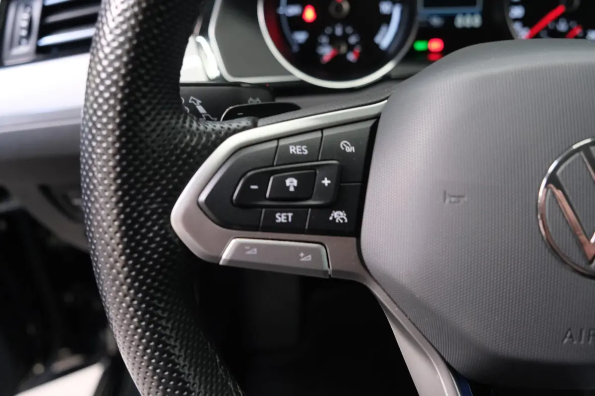 1.4 TSI PHEV GTE Business - SOH 99% Cruise, Camera, Camera, Massage stoelen