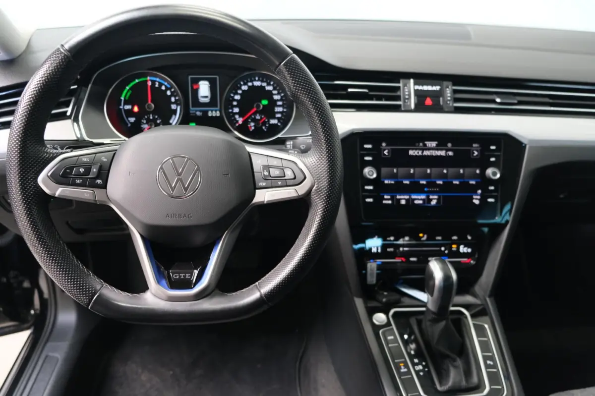1.4 TSI PHEV GTE Business - SOH 99% Cruise, Camera, Camera, Massage stoelen