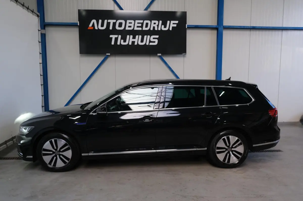 1.4 TSI PHEV GTE Business - SOH 99% Cruise, Camera, Camera, Massage stoelen