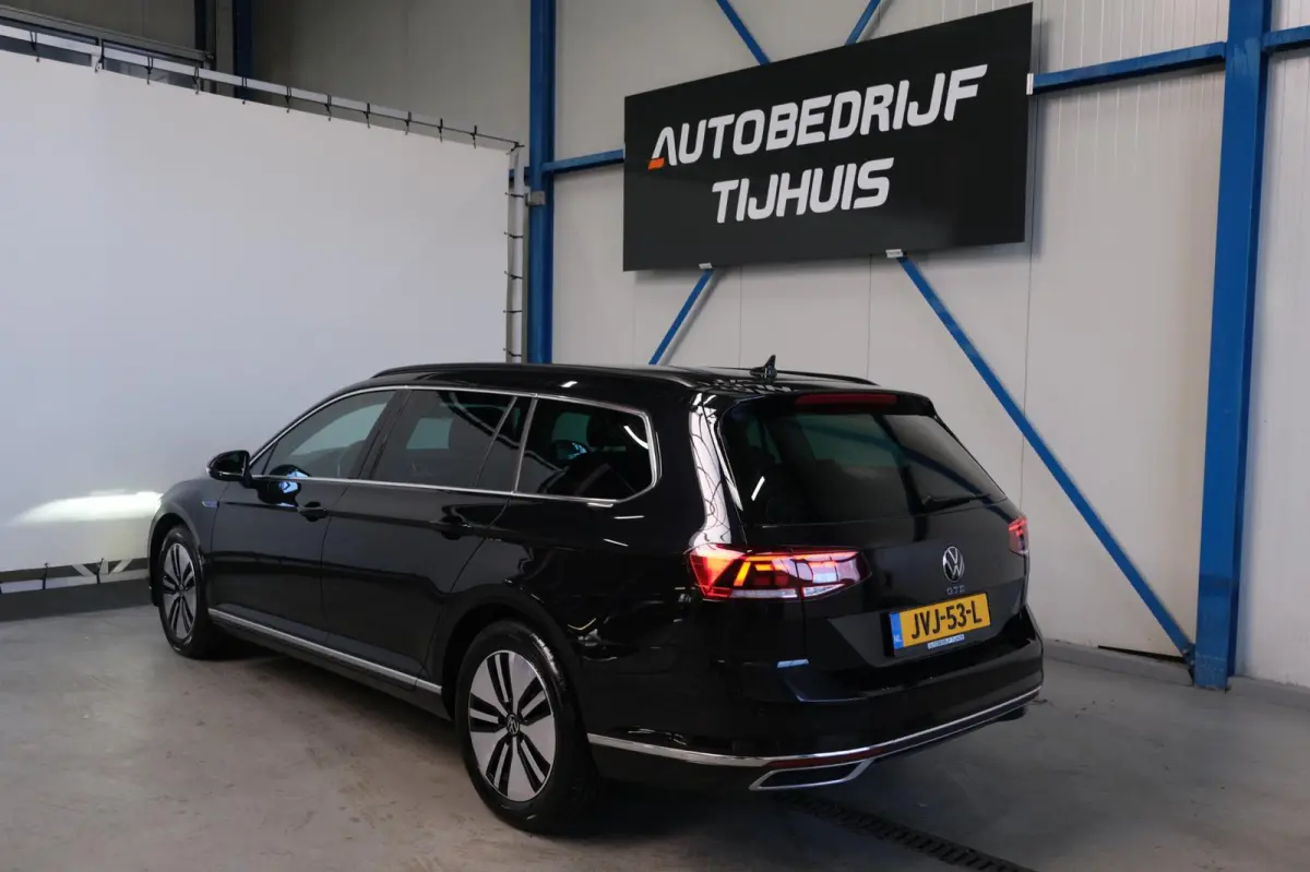 1.4 TSI PHEV GTE Business - SOH 99% Cruise, Camera, Camera, Massage stoelen
