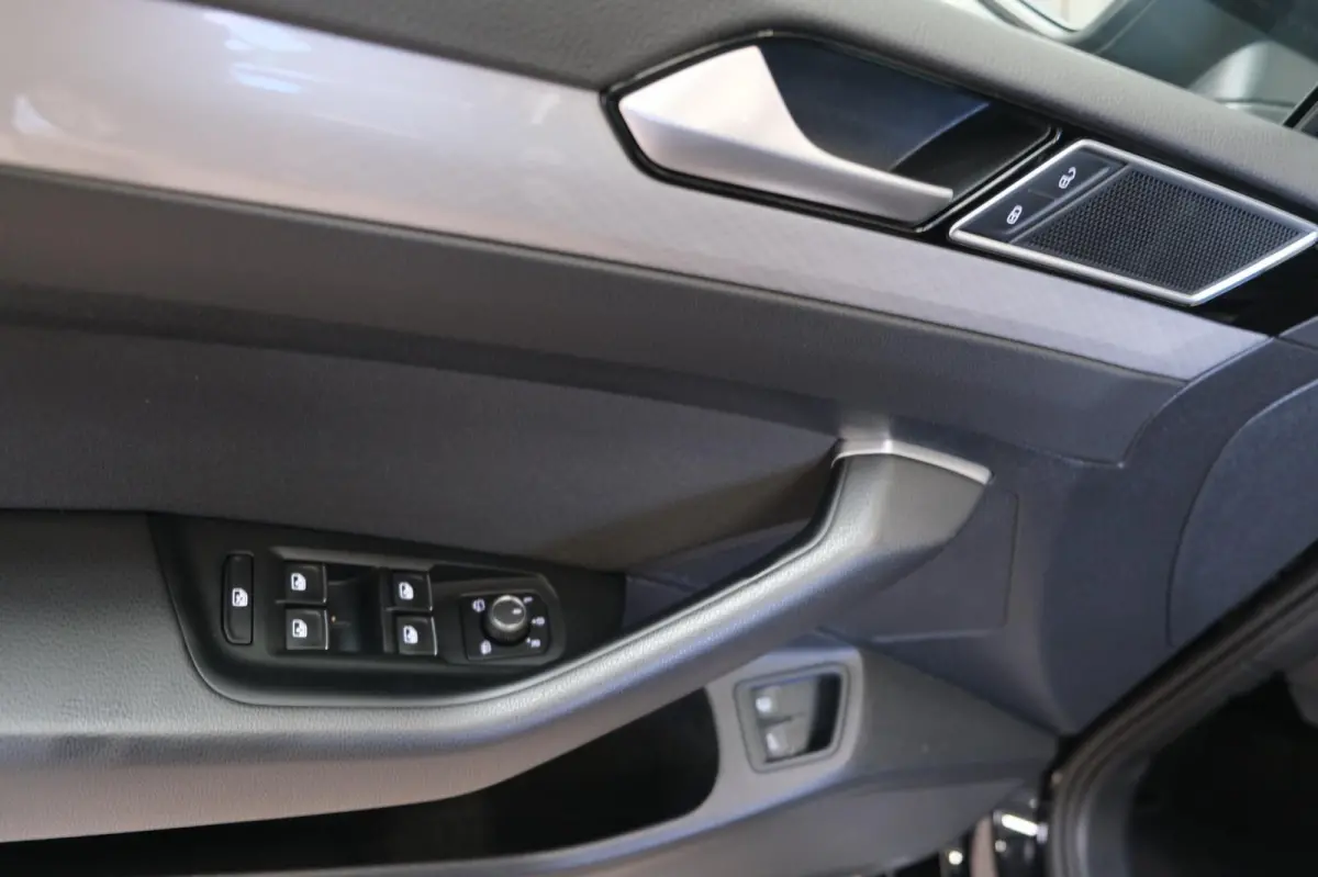 1.4 TSI PHEV GTE Business - SOH 99% Cruise, Camera, Camera, Massage stoelen