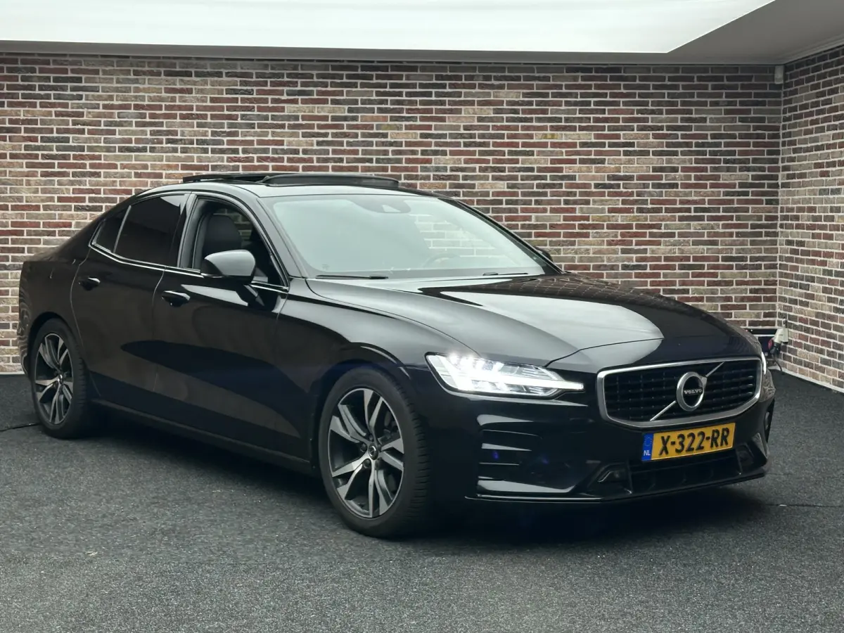 2.0 T4 R-Design Camera | Adaptieve cruise | Elekt. verstelbare stoel