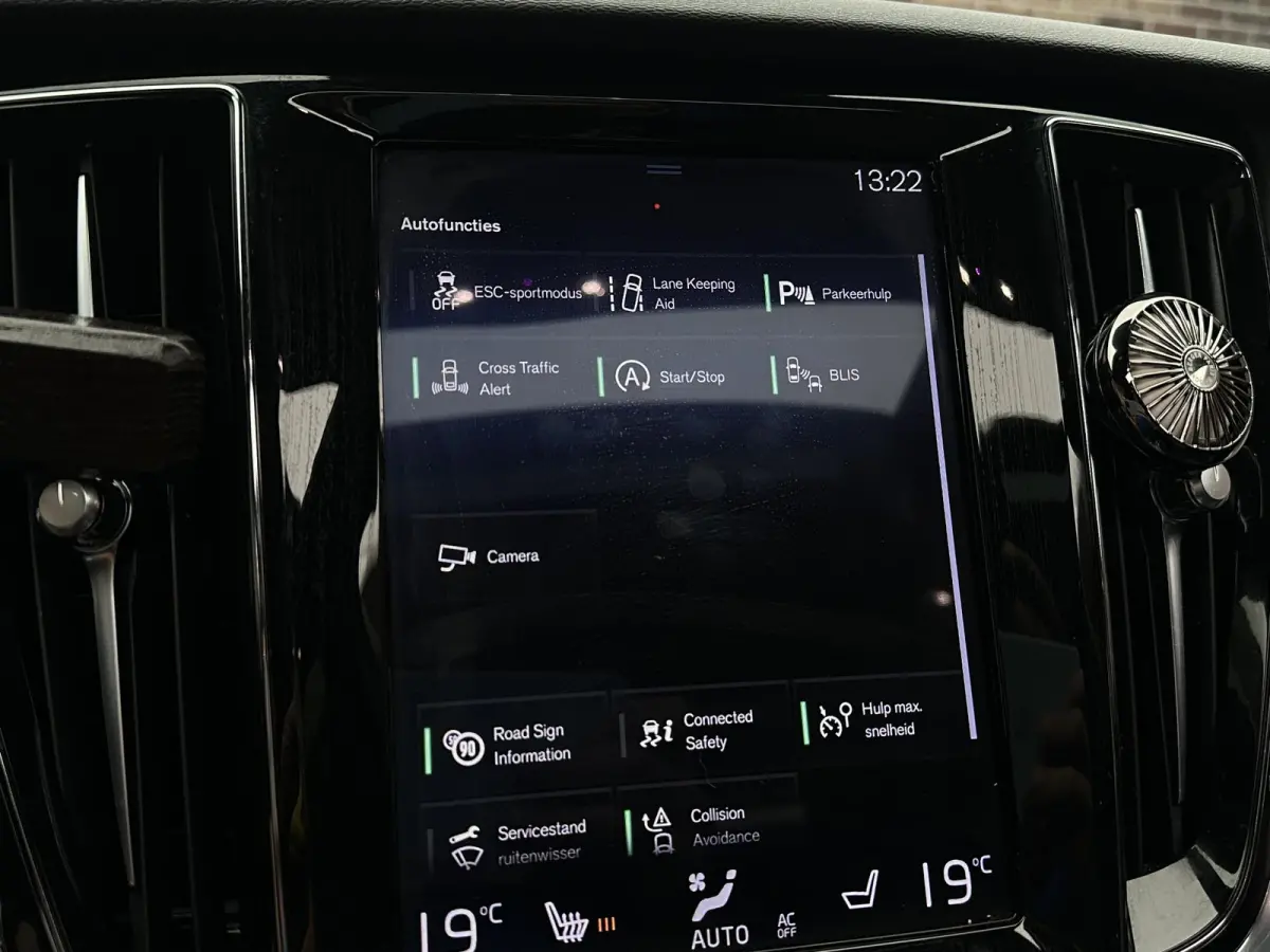 2.0 T4 R-Design Camera | Adaptieve cruise | Elekt. verstelbare stoel