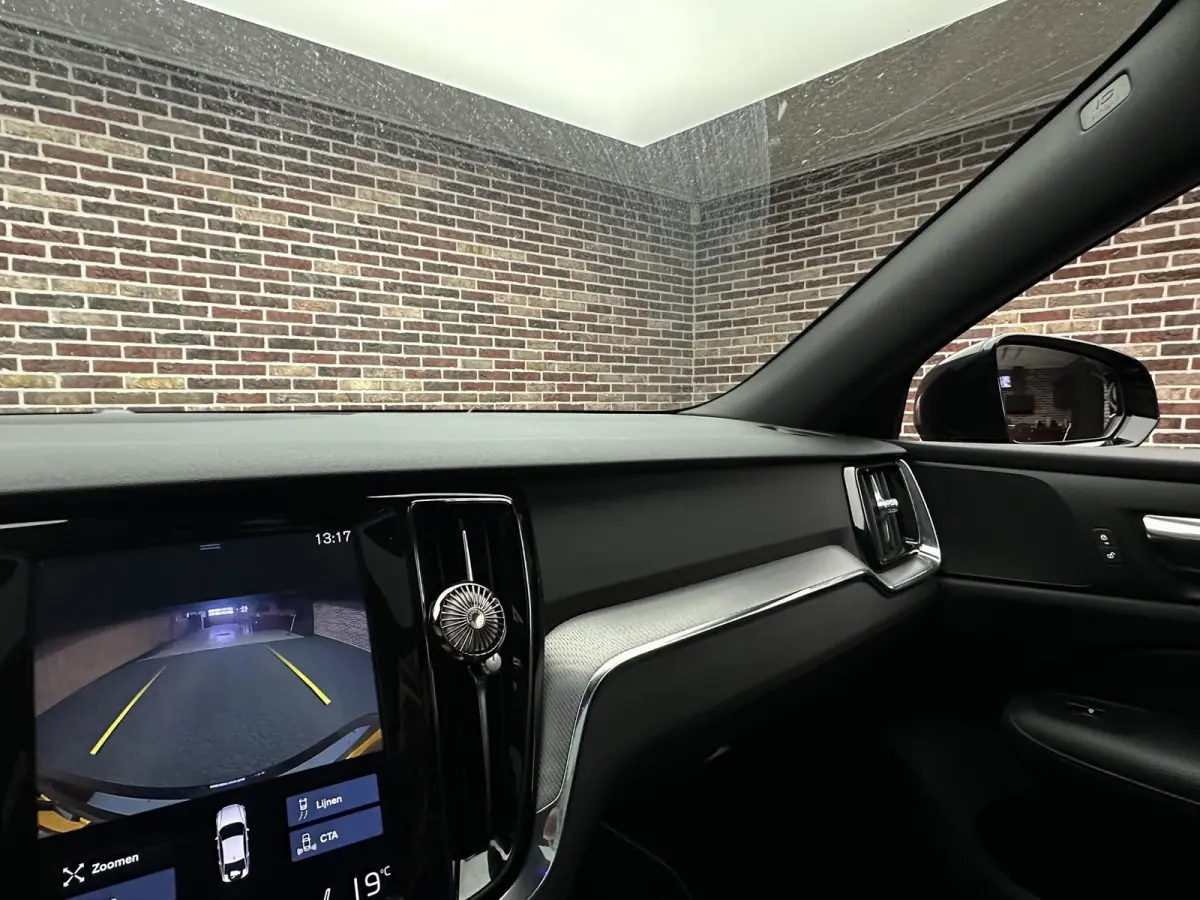 2.0 T4 R-Design Camera | Adaptieve cruise | Elekt. verstelbare stoel