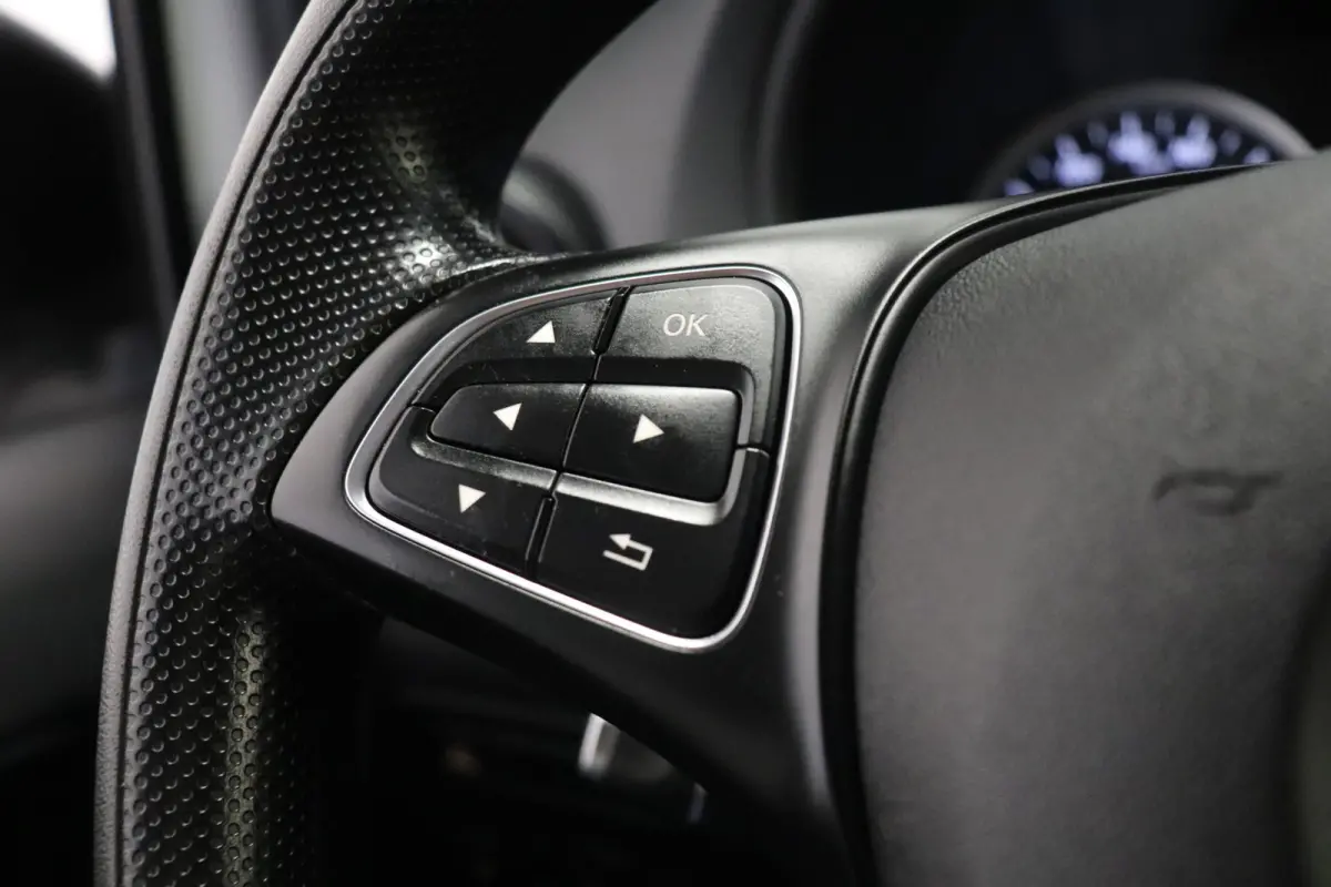 116 CDI Lang Automaat EURO 6 - AC/climate - Camera - Cruise - € 18.900,- Excl.