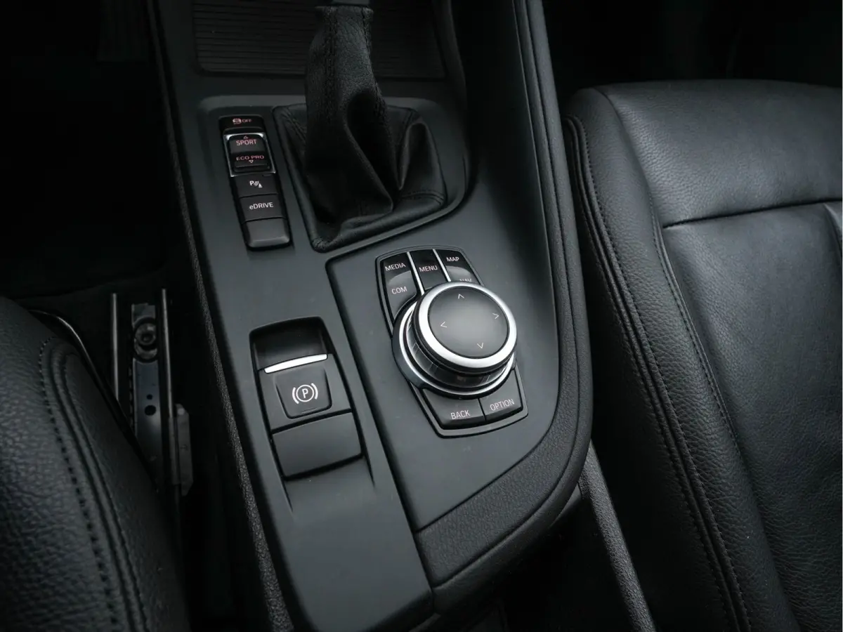 xDrive25e eDrive Edition ( Plug-In ) (INCL-BTW) *LEATHER | FULL-LED | HARMAN/KARDON | CAMERA | HEATED-COMFORTSEATS | NAVI-FULLMAP | ECC | KEYLESS |  PDC | CRUISE | DAB | TOWBAR | HEAD-UP | 1