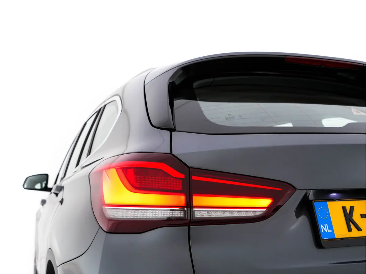xDrive25e eDrive Edition ( Plug-In ) (INCL-BTW) *LEATHER | FULL-LED | HARMAN/KARDON | CAMERA | HEATED-COMFORTSEATS | NAVI-FULLMAP | ECC | KEYLESS |  PDC | CRUISE | DAB | TOWBAR | HEAD-UP | 1
