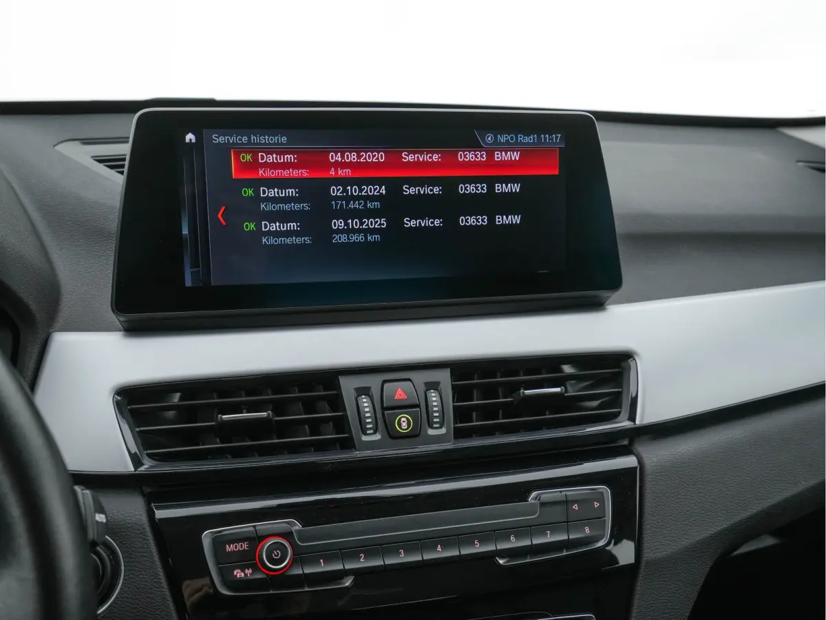 xDrive25e eDrive Edition ( Plug-In ) (INCL-BTW) *LEATHER | FULL-LED | HARMAN/KARDON | CAMERA | HEATED-COMFORTSEATS | NAVI-FULLMAP | ECC | KEYLESS |  PDC | CRUISE | DAB | TOWBAR | HEAD-UP | 1