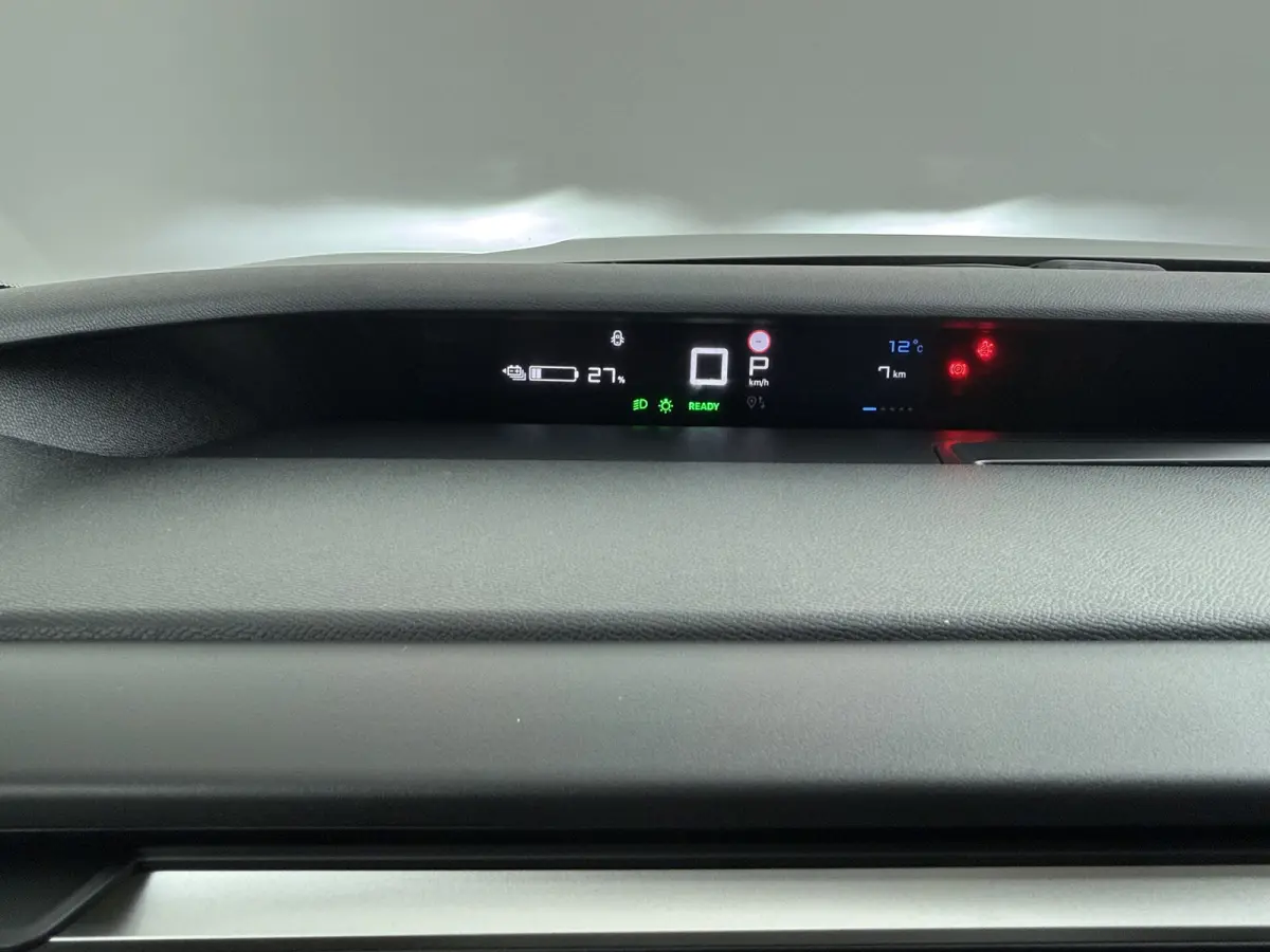 Max 113pk Comfort Range 44 kWh | Achteruitrijcamera | Afwijkende dakkleur | Apple Carplay/Android Auto|telefoonintegratie premium