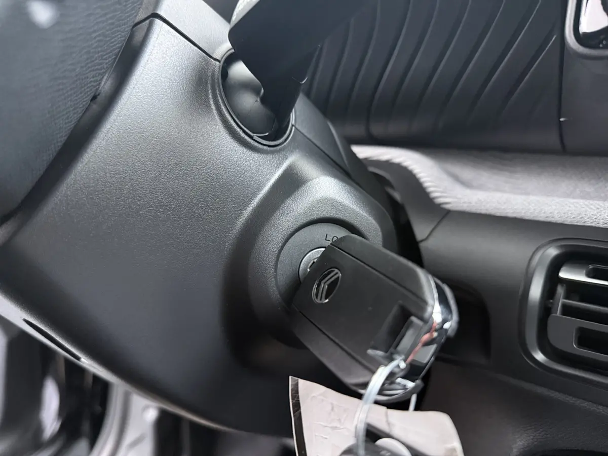 Max 113pk Comfort Range 44 kWh | Achteruitrijcamera | Afwijkende dakkleur | Apple Carplay/Android Auto|telefoonintegratie premium