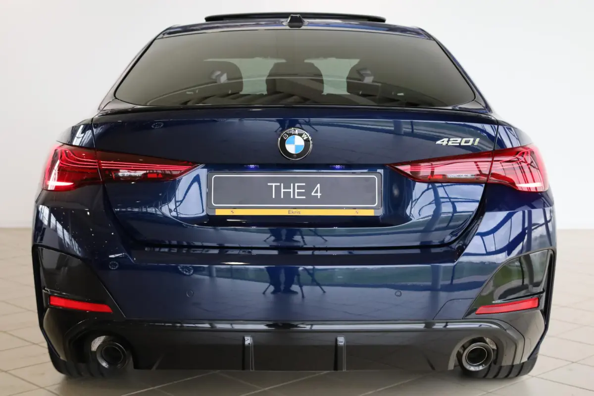 420i M Sport Pro | Comfort Pack | Schuif-/kanteldak | Showroom Selection