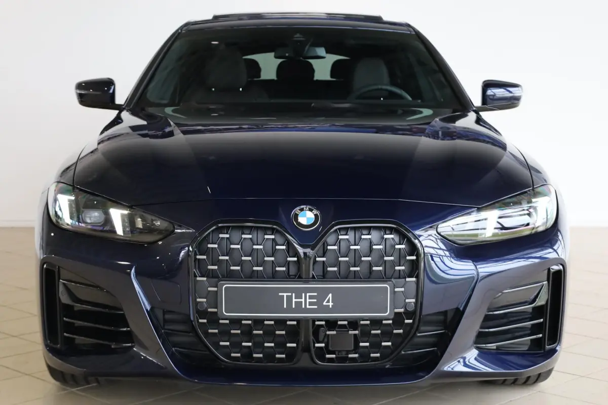 420i M Sport Pro | Comfort Pack | Schuif-/kanteldak | Showroom Selection