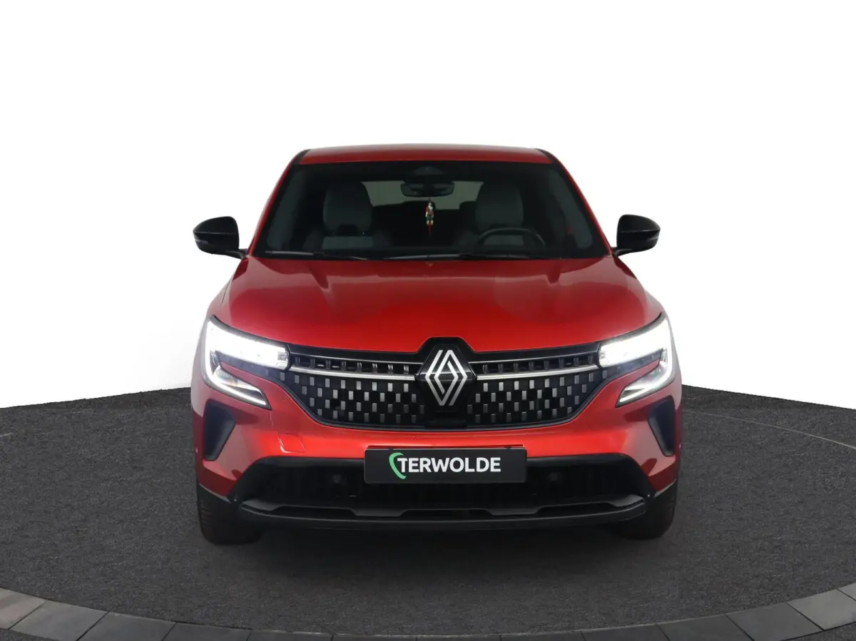 techno E-Tech full hybrid 200 | SoH 94% | Trekhaak | Parkeercamera | Dodehoekdetectie |