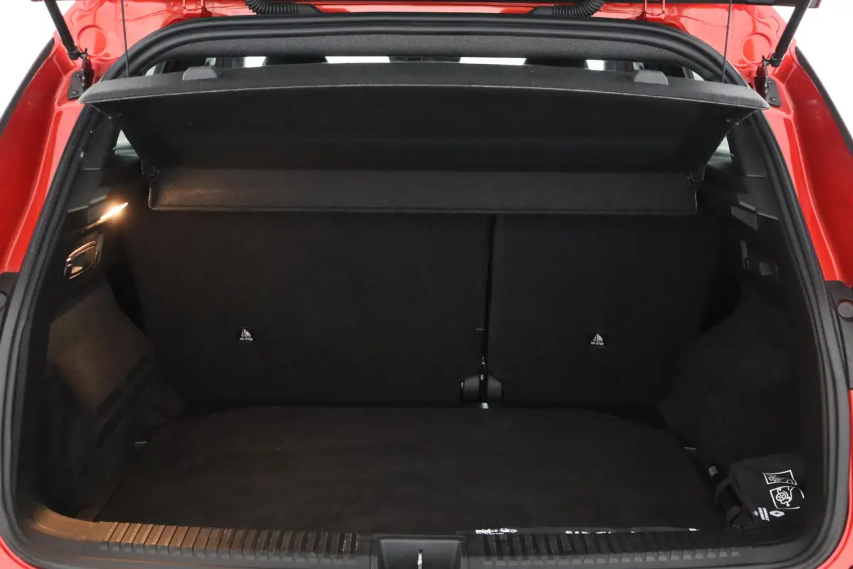 techno E-Tech full hybrid 200 | SoH 94% | Trekhaak | Parkeercamera | Dodehoekdetectie |