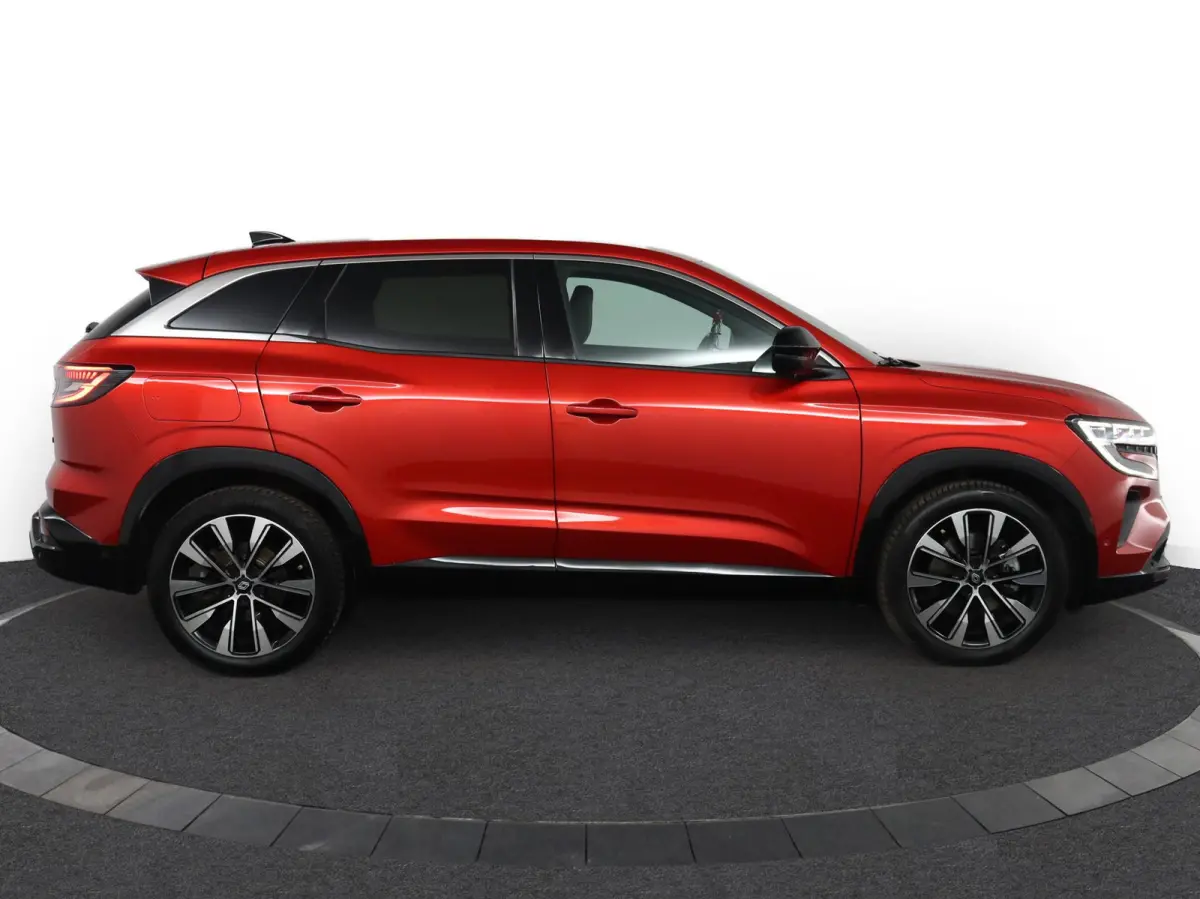 techno E-Tech full hybrid 200 | SoH 94% | Trekhaak | Parkeercamera | Dodehoekdetectie |