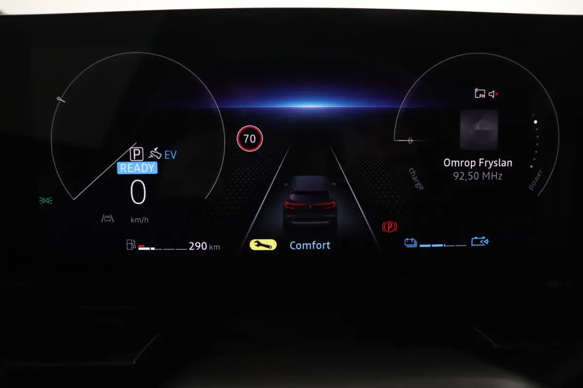 techno E-Tech full hybrid 200 | SoH 94% | Trekhaak | Parkeercamera | Dodehoekdetectie |