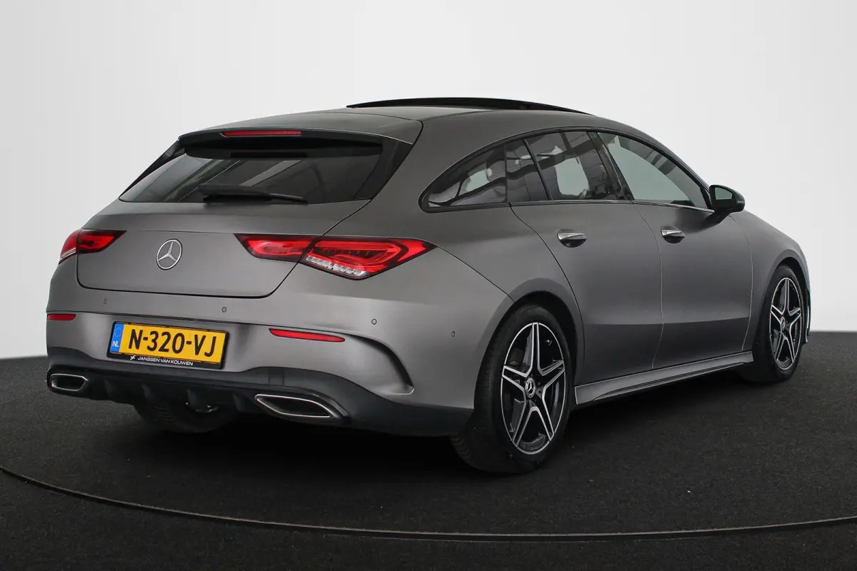 200 Business Solution AMG Pano Sfeerverlichting Stoelverwarming Widescreen
