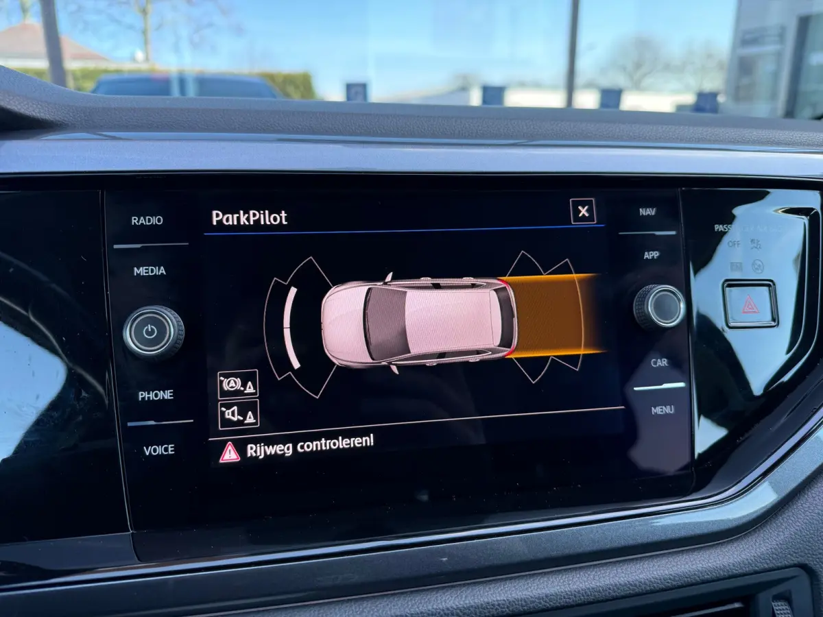 1.0 TSI Highline - Automaat - Navi - Climate - Parkeerhulp- Org.NL