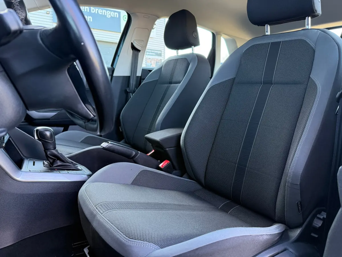 1.0 TSI Highline - Automaat - Navi - Climate - Parkeerhulp- Org.NL