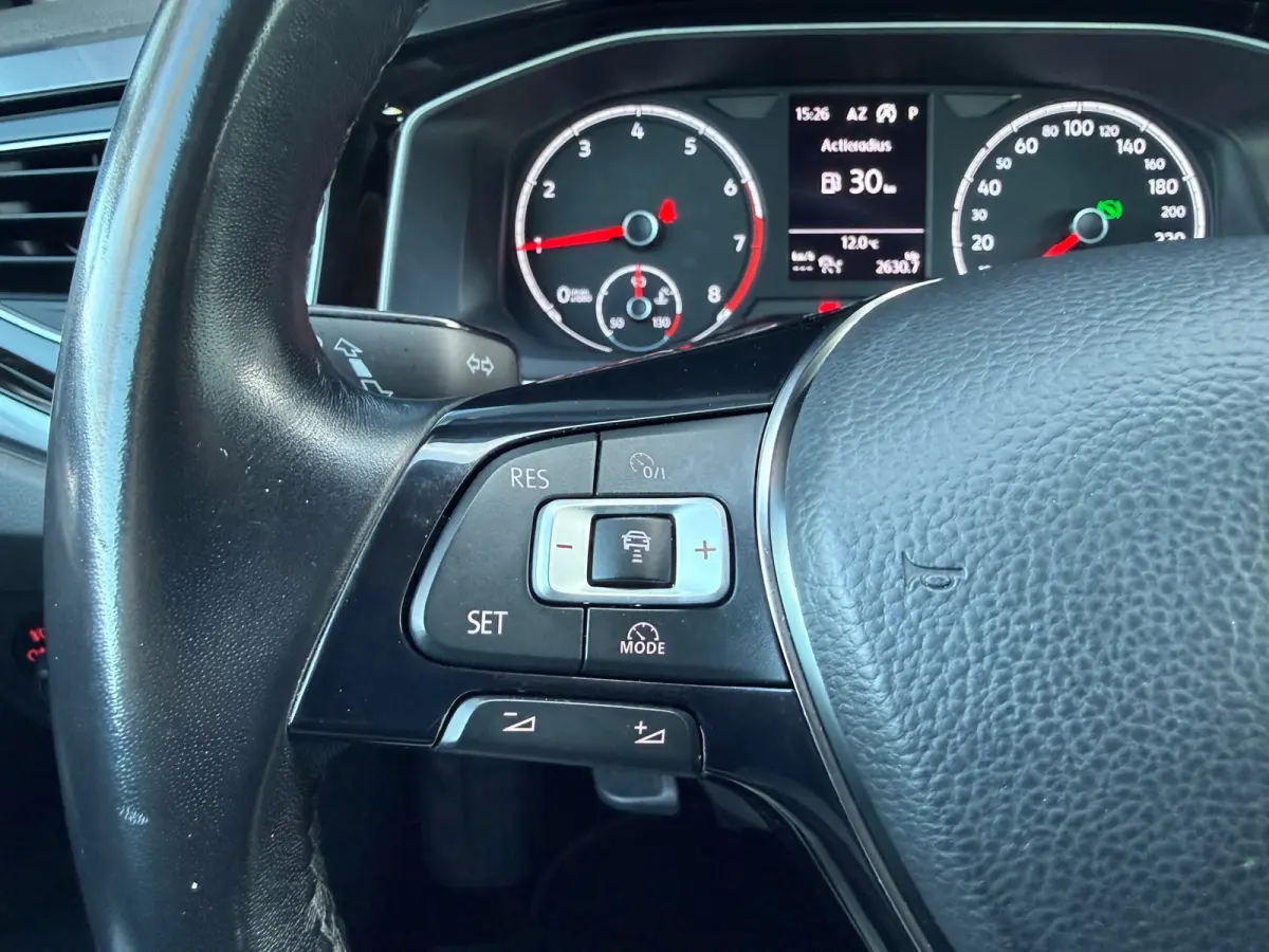 1.0 TSI Highline - Automaat - Navi - Climate - Parkeerhulp- Org.NL