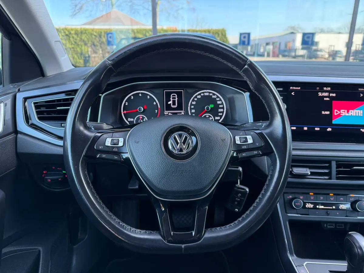 1.0 TSI Highline - Automaat - Navi - Climate - Parkeerhulp- Org.NL