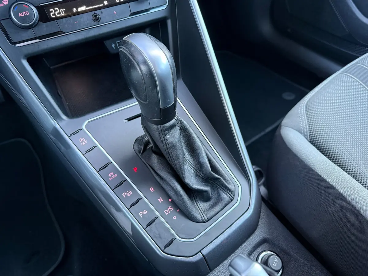 1.0 TSI Highline - Automaat - Navi - Climate - Parkeerhulp- Org.NL