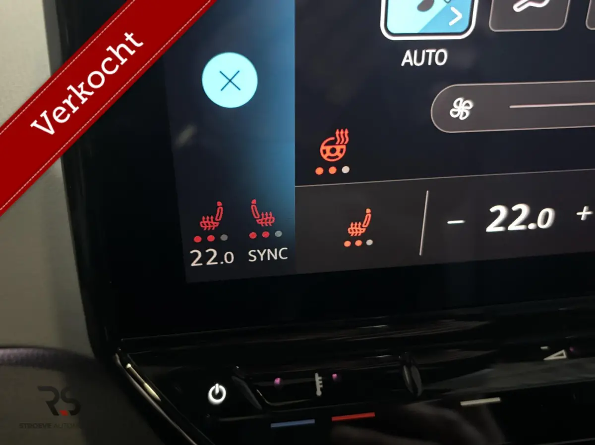 First Plus 58 kWh | SOH 91%!! | Navi | Matrix | ACC | Camera | DAB | Keyless | CarPlay | Stoel/stuur verw | Org NL |
