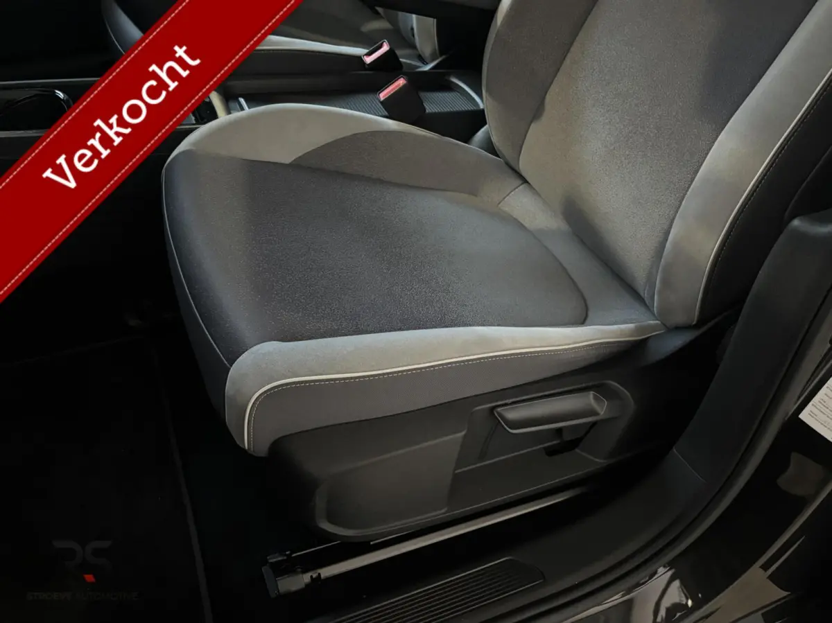 First Plus 58 kWh | SOH 91%!! | Navi | Matrix | ACC | Camera | DAB | Keyless | CarPlay | Stoel/stuur verw | Org NL |