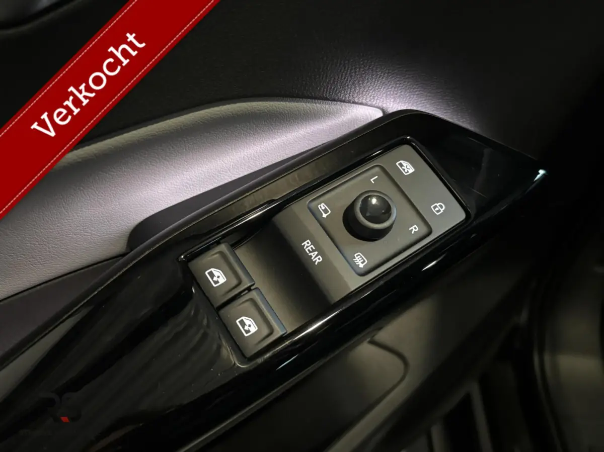First Plus 58 kWh | SOH 91%!! | Navi | Matrix | ACC | Camera | DAB | Keyless | CarPlay | Stoel/stuur verw | Org NL |