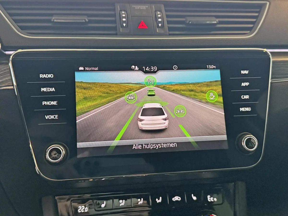 1.4 TSI 150kW iV PHEV Business Edition Plus|Adapt.Cruise|Camera|Trekhaak|