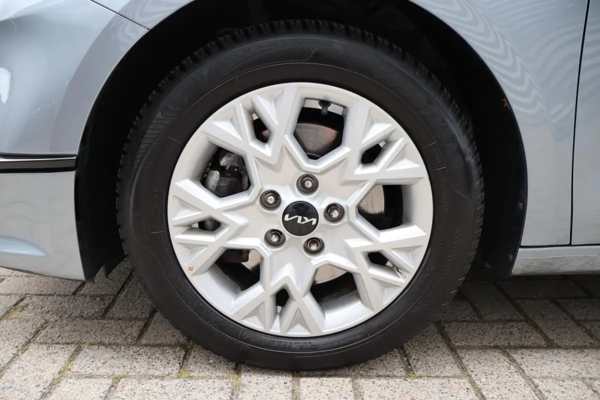 1.0 T-GDi MHEV DynamicLine 1e Eigenaar | NAP | Dealer Onderh | BTW | Automaat | Climate | Camera | ACC | Carplay | Navi | Full Led | Start/Stop |  PDC