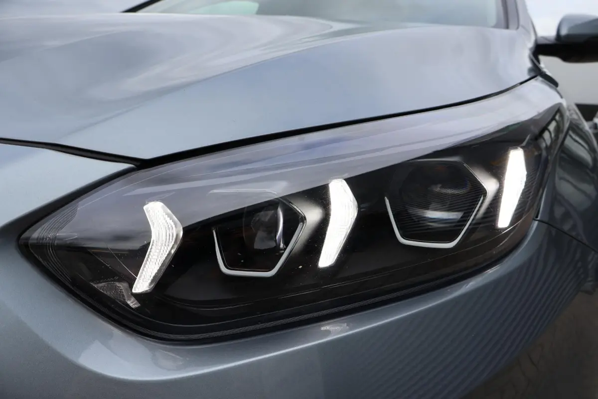 1.0 T-GDi MHEV DynamicLine 1e Eigenaar | NAP | Dealer Onderh | BTW | Automaat | Climate | Camera | ACC | Carplay | Navi | Full Led | Start/Stop |  PDC